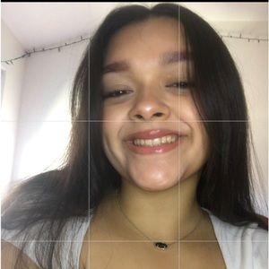 Meet your Posher, Carley